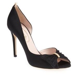SJP Doris /grosgrain Dress Heel! 4" heel